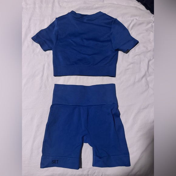 Set Active Set - Picture 2 of 3